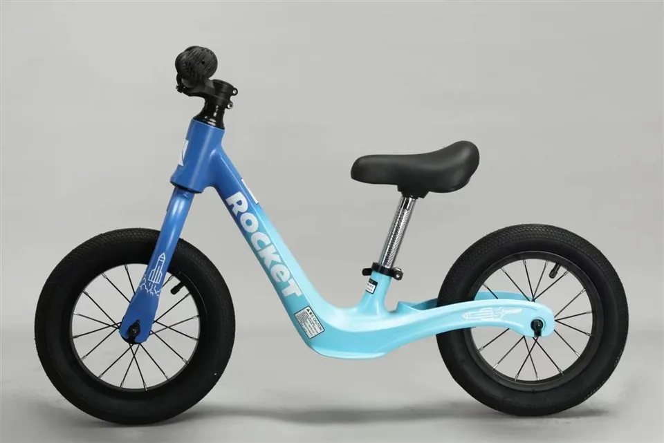 Basikal Black Balance